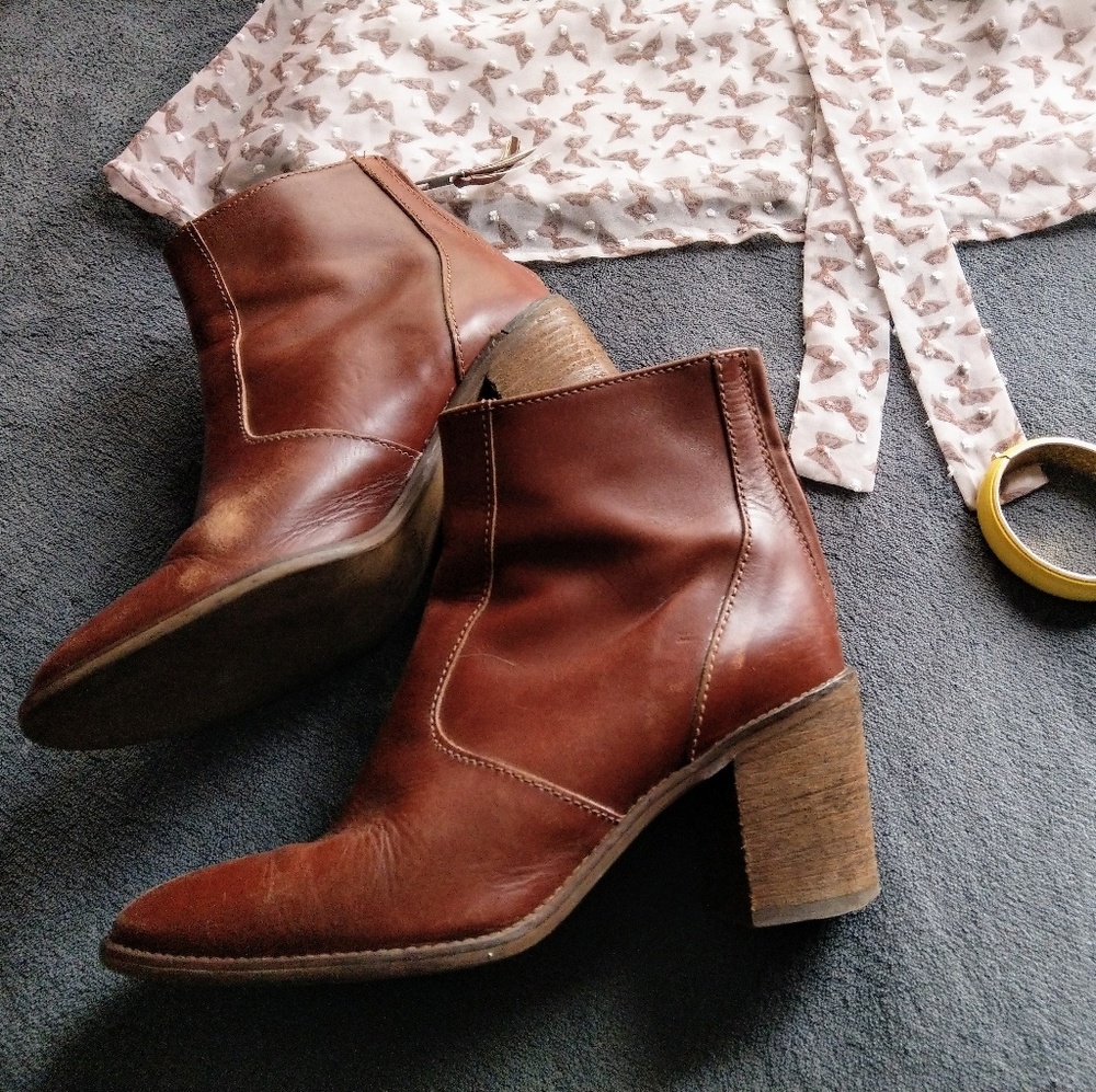 Madewell heeled ankle boots, Size 6 1/2